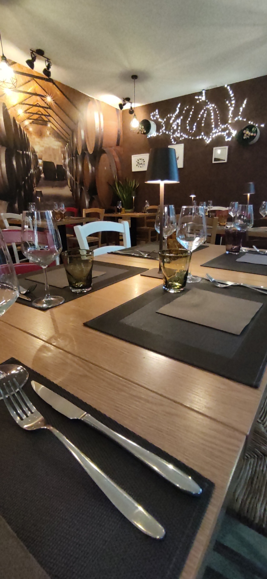 Sala interna del ristorante Duomo 13 a Carpi